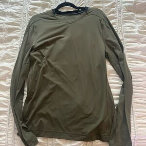 Lululemon Long Sleeve V-Neck
